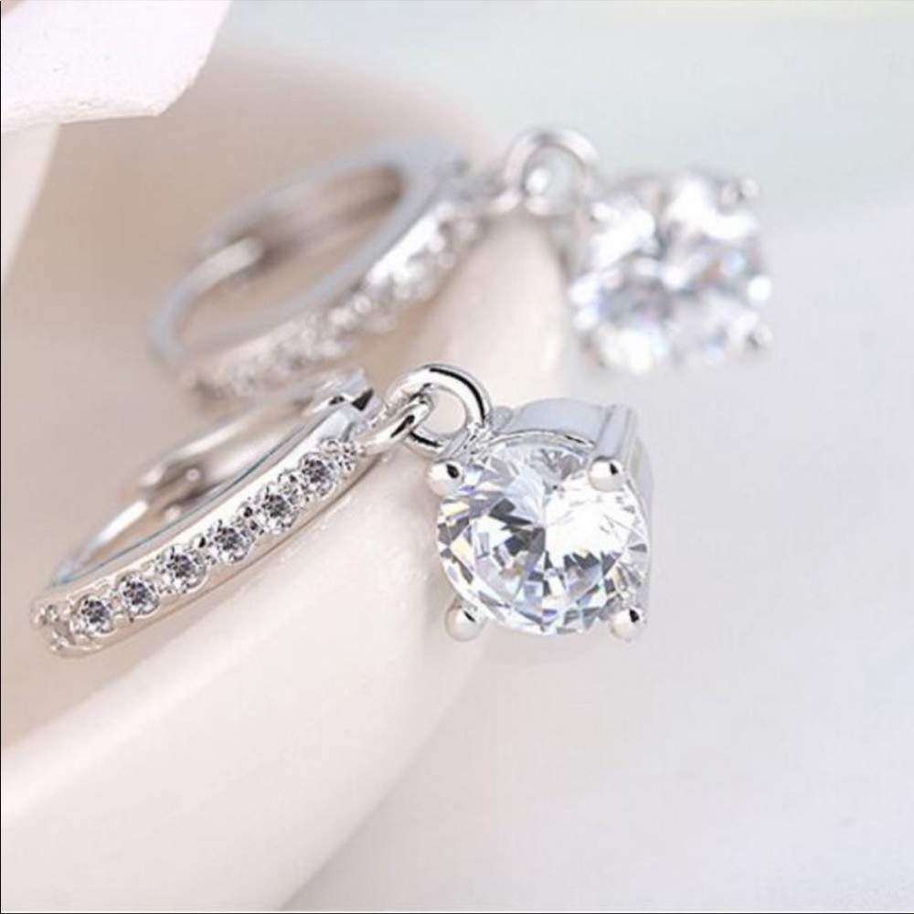 NEW SOLITAIRE DIAMOND DROP SILVER HOOP EARRINGS - Picture 5 of 8